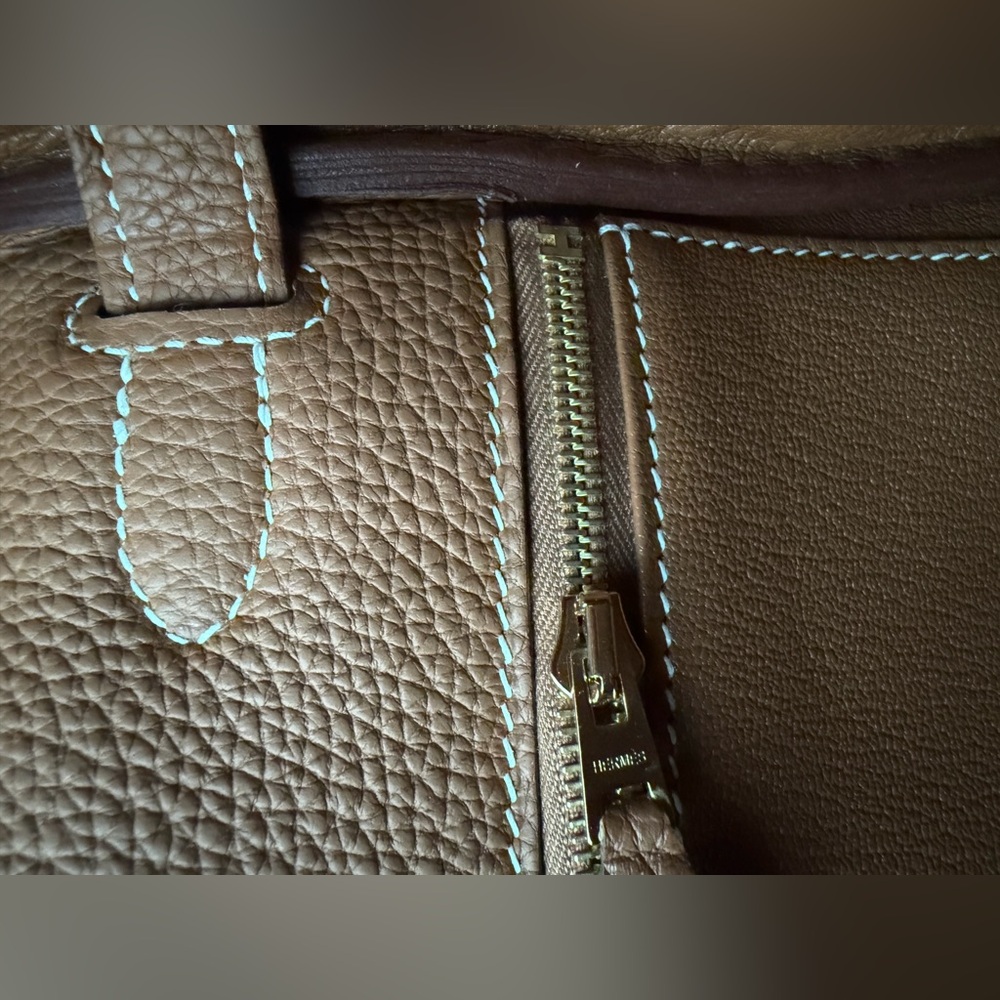 Hermès Kelly 28 in Togo Leather – Stamp Z (2021) - Picture 10 of 17